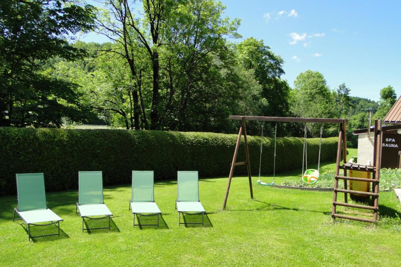 Gite 295 Montagnes Du Jura Avec Spa Et Sauna Classe 3 Etoiles Foncine-le-Haut Экстерьер фото